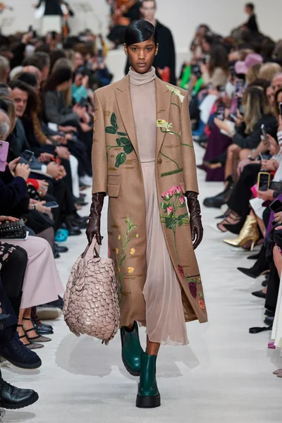 Look 42